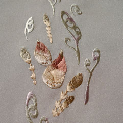 刺繍半衿110502_2.jpg